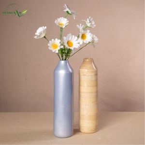 Jarrón Decorativo de Bambú Delgado, Estilo Art Deco, Forma Enrollada, Ecológico, para Mesa, Serie Color y Acabado Natural - Product Image 1