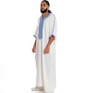 2025 Latest Collection Comfortable Men's <b>Thobe</b> Embroidered Stylish <b>Moroccan</b> Kaftan Abaya Men Hot Selling Saudi Jubbah for Adults - Product Image 4
