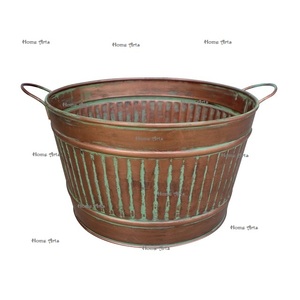 Jardinière en cuivre de forme ronde de conception classique avec un Pot de fleurs de taille personnalisée de qualité supérieure pour la décoration de jardin - Product Image 2