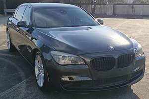 BMW 750LI d'occasion 2010, conduite à gauche/droite - Product Image 5