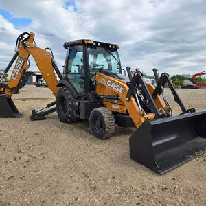 Chargeuse-pelleteuse CASE 580SN avec performances de terrassement avancées, bras de chargeur à levage élevé et capacité de construction robuste - Product Image 1