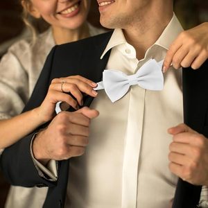 Venta al por mayor de alta calidad Blanco pajarita mariposa gemelos de seda transpirable hecho para fiestas estilo de negocios niños adultos corbatas de matrimonio - Product Image 3