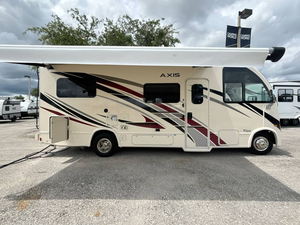 Used 2023 T-h-o-r A-x-i-s 24.1 - Product Image 6