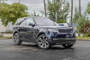 Land Rover Range Rover 2023 Limpia y Elegante - Product Image 2