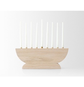 Menorah en bois naturel avec 9 bougeoirs Candélabres de Hanukkah fabriqués à la main Décoration de table de vacances juive Article de cadeau hébreu rustique - Product Image 6