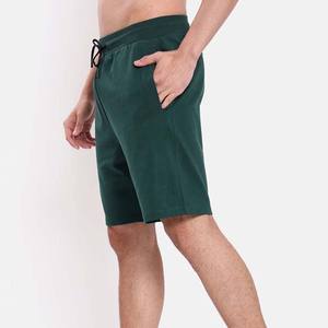 Short d'entraînement de couleur unie teint en plaine nouveauté coton vêtements pour hommes Shorts conception personnalisée fait hommes taille élastique Shorts 2025 - Product Image 4