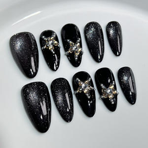 Uñas Postizas Francesas Cortas de Alta Calidad, Estilo Almendra, Y2K, Diseño de Gato Negro Perseguiendo la Luz y las Estrellas - Product Image 3