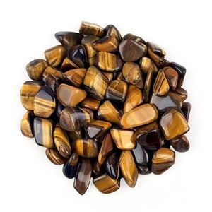 Vente en gros de pierre roulée en cristal d'oeil de tigre en vrac Reiki Chakra pierre précieuse sculptée Agate galet avec technique gravée artisanat en pierre - Product Image 2
