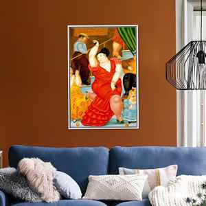 Toile imprimée célèbre : Œuvre d'art « Femme dansante» de Fernando Botero, encadrée en blanc - Product Image 1