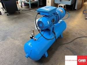 เครื่องอัดอากาศ Hydrovane HV02 ขาย - พร้อมถังขนาด 75 ลิตร ระบบไฟฟ้าเฟสเดียว 230v - Product Image 2