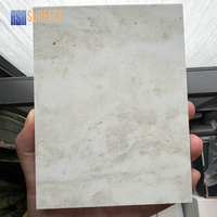 Dalle de quartz artificiel de qualité supérieure, fabriquée à la main, taille super jumbo 20 mm 30 mm, aspect travertin