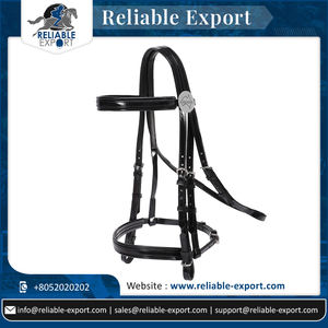 Fournisseur de gros PVC cuir bride de cheval forme anatomique doux rembourré casque extra confort personnalisation fantaisie course licou - Product Image 3