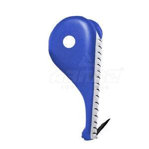 Taekwondo Training Target Pad With Lightweight Feel And <b>Secure</b> Grip Durable Material Taekwondo Floppy Pad - Product Image 3