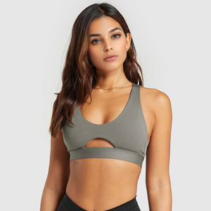 Soutien-gorge de sport écologique à maintien élevé pour femme avec bretelles réglables et logo frontal – Respirant pour le fitness en extérieur - Product Image 4