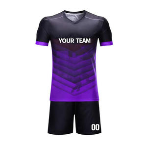 Maillot de football en polyester 100% - Uniforme de football - Prix de gros - Personnalisé avec impression de logo - Nouveau style d'uniforme de football - Product Image 5