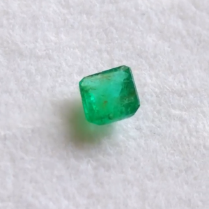 Esmeralda de Zambia de grado AAA de alta calidad, brillo excepcional, hermosa piedra preciosa verde natural, el mejor descuento certificado por IGI - Product Image 5