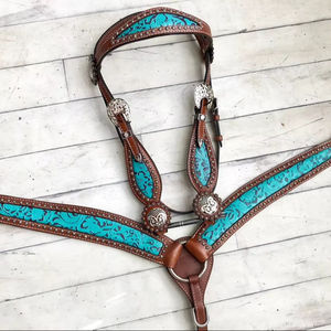 Juego de arreos de cuero filigrana color verde azulado con conchos plateados, cabezada, pechera y brida para caballo estilo western, equipo ecuestre personalizado. - Product Image 1