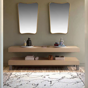 Miroir noir de forme irrégulière pleine longueur pour votre chambre à coucher, comme décoration et remplissage - Product Image 1