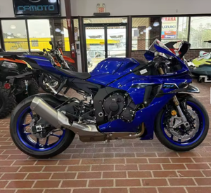 Motocicleta de Carreras YZF-R1 Nueva, Lista para Enviar con Garantía de Fábrica - Product Image 2