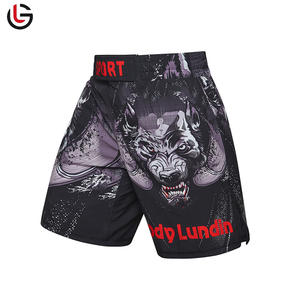 Vente en gros de shorts MMA sportifs pour hommes personnalisés de haute qualité pantalons de combat de boxe et de kickboxing à motif solide respectueux de l'environnement - Product Image 2