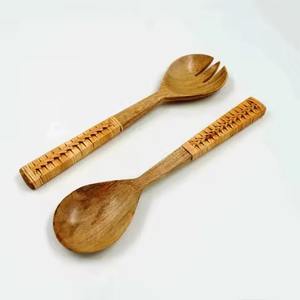ชุดช้อนสลัดไม้มะม่วงทำมือ 2 ชิ้น ชุดอุปกรณ์เสิร์ฟสลัดไม้สุดหรู - Product Image 2