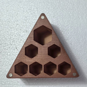 Caja de dados de haya teñida con tapa magnética para almacenamiento Caja de transporte de 7 troqueles Caja de dados de madera portátil Caja de dados triangulares - Product Image 2
