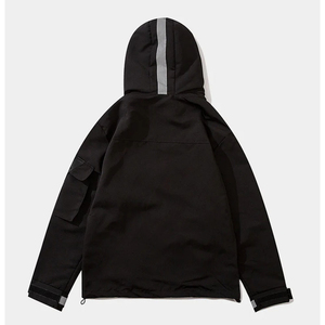 Techwear Veste de randonnée à séchage rapide pour homme coupe-vent d'extérieur à fermeture éclair hydrofuge vestes de trekking fabriquées au Pakistan - Product Image 4