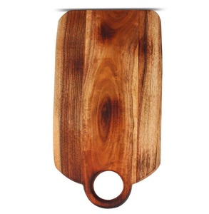 Tabla de cortar de madera rectangular tradicional Premium con orificio de mango elegante para herramientas de cocina funcionales y estilismo de alimentos - Product Image 3