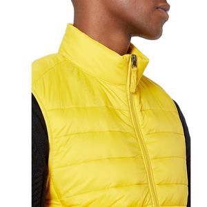 Design personnalisé pour hommes Gilet matelassé léger Offre Spéciale anti-rides confortable Respirant pour hommes Gilet matelassé de haute qualité - Product Image 3