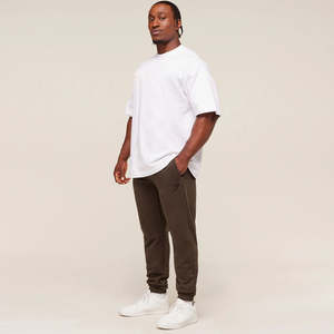 Pantalones Deportivos Unisex Casuales de Cintura Alta con Logotipo Estampado, Bolsillos Personalizados, Pantalones de Chándal de Algodón con Cintura Elástica, OEM, Pantalones para Hombre - Product Image 4