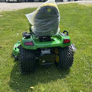 COMPRE LA CORTADORA DE CÉSPED JOHN DEERRE X590 - Product Image 2