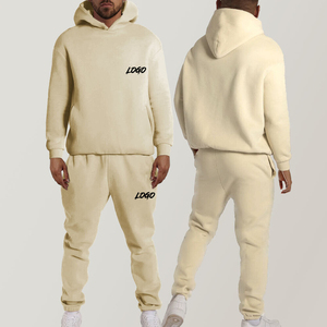 Conjunto de chándal personalizado para hombre, ropa deportiva de dos piezas para gimnasio y correr, traje de fitness transpirable de poliéster, chaqueta con capucha y pantalón OEM - Product Image 5