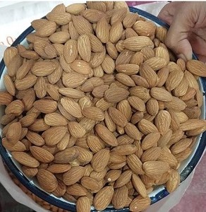 Noix d'amandes crues pour les collations Cuisson Cuisson et Fitness Amandes naturelles de haute qualité pour les recettes végétaliennes - Product Image 4