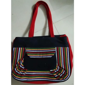 Nouveaux sacs shopping en jute à prix avantageux, naturels, recyclables, pliables, fabriqués au Bangladesh, exportables. - Product Image 1
