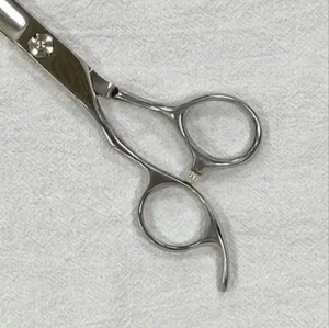 Ciseaux professionnels de toilettage pour chiens de compagnie en acier inoxydable Kit de ciseaux droits amincissants incurvés - Product Image 4