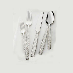 Best Selling <b>gold</b> Finished With diamond cut design Handel Cutlery set for wedding business gift flatware set - Product Image 5
