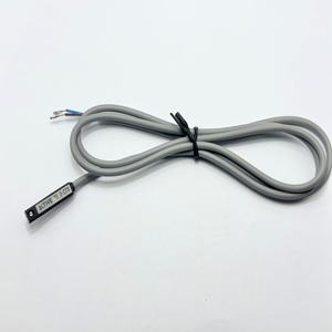 Vente chaude D-Z73 Capteur de type lame à contact sans contact à montage en fente de type fin pour un signal stable Cylindres pneumatiques Usine - Product Image 1