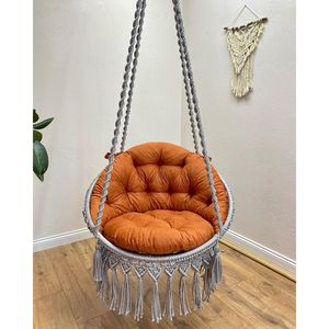 Elegante Silla Colgante de Macramé para Interiores y Exteriores, para Jardines, Balcones y Patios, Muebles Versátiles para Exteriores - Product Image 1