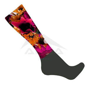 Chaussettes hautes nouveau design avec logo équestre personnalisé Chaussettes d'équitation respirantes de qualité supérieure pour femmes et hommes Sports durables - Product Image 5