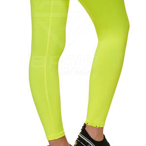 Mallas suaves de cintura alta lisas personalizadas coloridas de alta calidad para correr, ciclismo, Yoga, mallas personalizadas para mujeres y niñas - Product Image 5