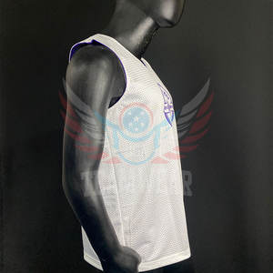 เสื้อบาสเก็ตบอลใส่กลับด้านได้เสื้อบาสเก็ตบอลตาข่ายโพลีเอสเตอร์ว่างเปล่าดีไซน์ล่าสุด - Product Image 4