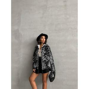 Pull surdimensionné de marque K pour femmes, confortable et élégant, pull ample pour femmes - Product Image 4