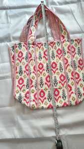 กระเป๋าสะพายไหล่ผ้าคอตตอนแบบกลับด้านได้สำหรับผู้หญิงกระเป๋าช้อปปิ้งแบบยั่งยืนสไตล์โบฮีเมียนชายหาดเป็นมิตรกับสิ่งแวดล้อม - Product Image 6