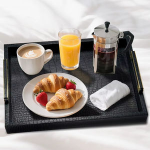 Plateau de service en métal léger, écologique, fait à la main en Inde, pour les collations, les repas et les boissons - Passe au lave-vaisselle, utilisation domestique moderne et raffinée - Product Image 1