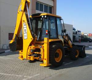 Minicargadora JCB 3CX con ruedas/orugas de tipo móvil, carga nominal de 3 toneladas, mini cucharón frontal y bomba, conduce una retroexcavadora - Product Image 2