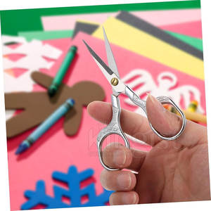 Tijeras de Bordado de Alta Calidad, Herramienta de Corte de Borde Fino para Costura Detallada y Trabajos con Hilo - Product Image 4