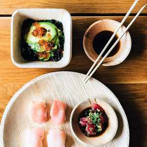 Assiettes en feuilles de palmier compostables écologiques, bols jetables biodégradables, utilisation en cuisine, décoration de fête, assiettes en feuilles de palmier - Product Image 1