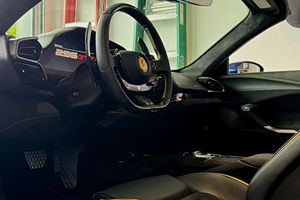 Véhicules d'occasion 296 GTS 818 ch V6 biturbo hybride Prêt pour une livraison rapide - Product Image 2