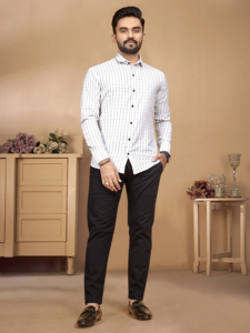 Chic Armani Matching Couple Outfit en camisa y túnica de algodón puro con patrones tejidos para celebraciones culturales románticas - Product Image 2