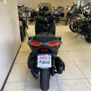 Scooter à essence Yamaha X-Max 300 Tech Max - Product Image 5